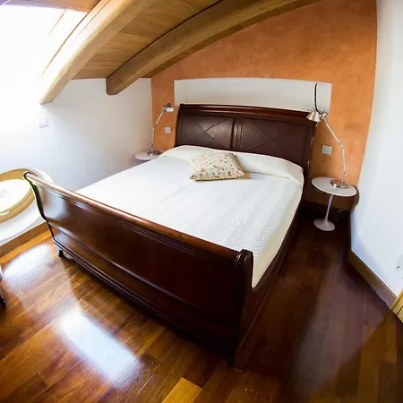 7 Bedrooms With Shared Pool Jacuzzi And Furnished Garden At San Michele * Mondavio