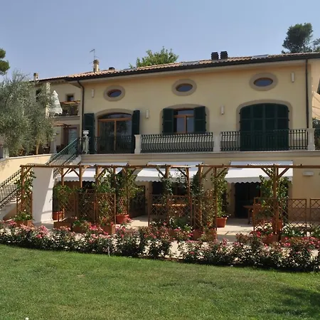 Villa 7 Bedrooms With Shared Pool Jacuzzi And Furnished Garden At San Michele Mondavio