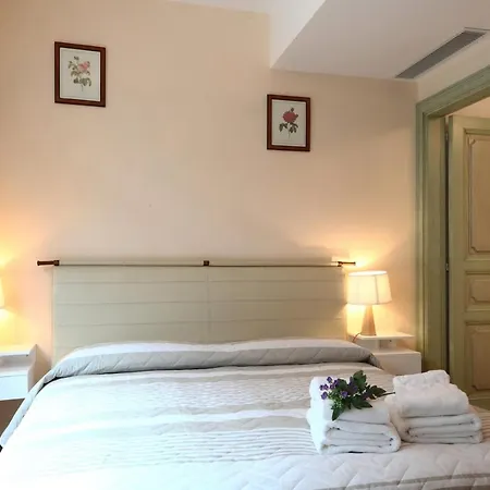 7 Bedrooms With Shared Pool Jacuzzi And Furnished Garden At San Michele